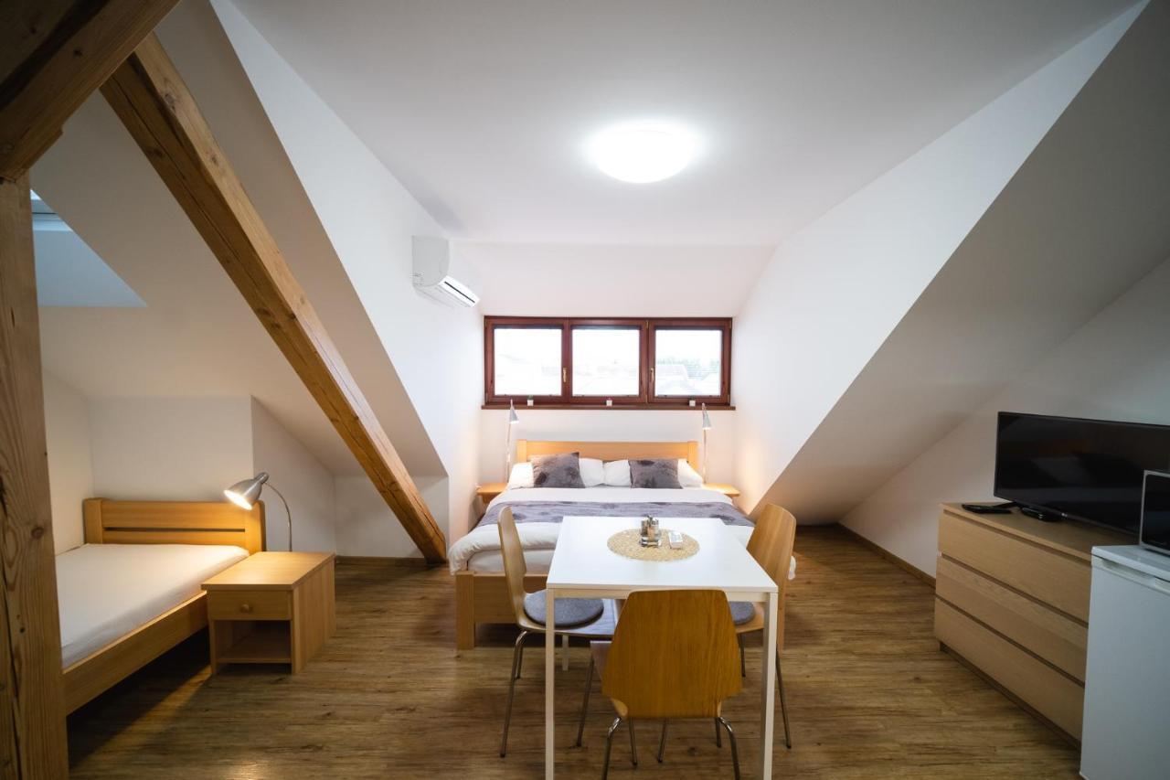 Apartmany 21 Třeboň Exteriör bild